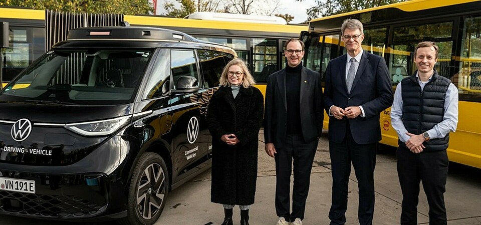 Five Level 4 autonomous vehicles will serve 80 stops across a 15 km² test area in Spandau, Charlottenburg-Wilmersdorf, and Reinickendorf.