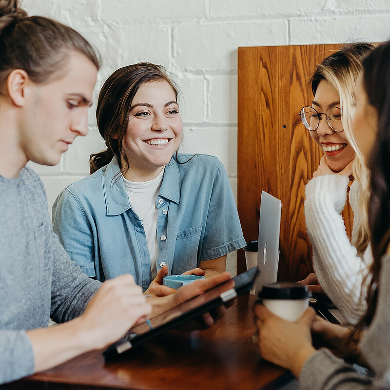 Graduates from the Berlin universities can develop their AI-based business ideas at the Artificial Intelligence Entrepreneurship Center K.I.E.Z.