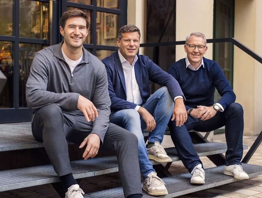 carbmee Co-Founders Robin Spickers and Christian Heinrich and VP Decarbonization Dieter Krockauer